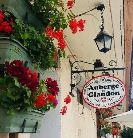 Auberge Du Glandon Saint-Colomban-des-Villards Eksteriør bilde