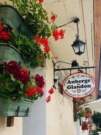 Auberge Du Glandon Saint-Colomban-des-Villards Eksteriør bilde
