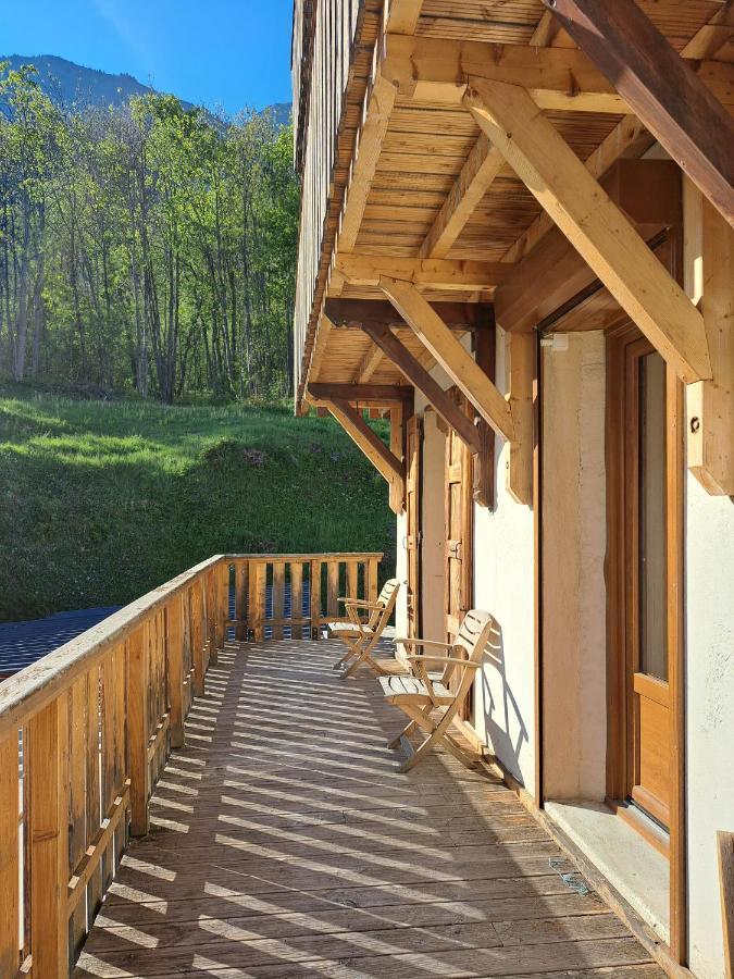 Auberge Du Glandon Saint-Colomban-des-Villards Eksteriør bilde